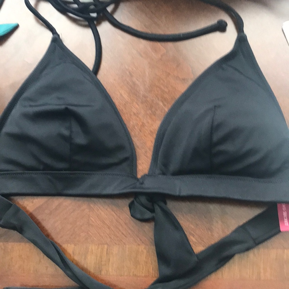 Bikini top
